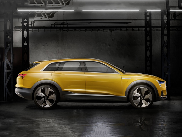 Audi показала водородный кроссовер на топливных ячейках Audi h-tron quattro.